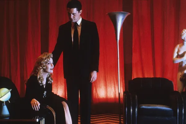 Cum arată astăzi Laura Palmer și Donna Hayward din "Twin Peaks"