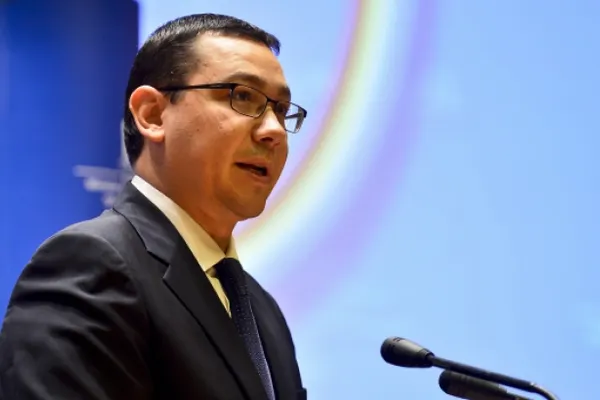 ACCIDENT AVIATIC. Ponta: Raportul lui Oprea, mult mai mare decât sinteza, cu hărţi şi secrete
