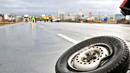 ACCIDENT cu TREI MORŢI şi PATRU RĂNIŢI în Alexandria
