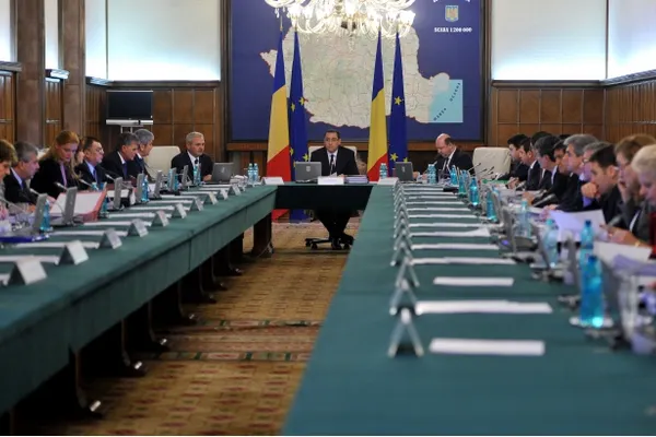 Ponta spune că o remaniere guvernamentală nu va viza şi miniştri PSD