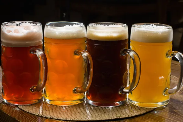 Cum a ajuns populara bere Azuga să fie fabricată în Germania?