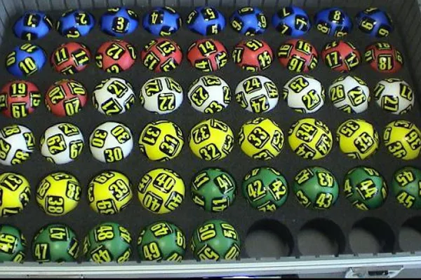 LOTO. LOTO 6/49, NOROC. Ce NUMERE ai jucat la LOTO 6/49 pe 13 februarie?
