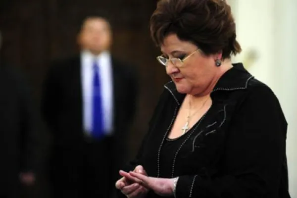MARIOARA MURARESCU a murit.Prezentatoarea emisiunii TEZAUR FOLCLORIC s-a stins după o grea suferinţă