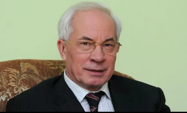 UCRAINA. PREMIERUL Azarov şi-a dat demisia
