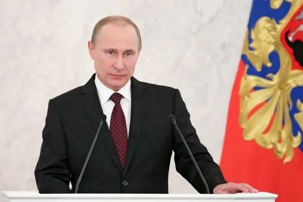 VLADIMIR PUTIN: Cramponarea de putere prin orice mijloace ar fi un lucru neînţelept