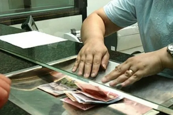 REEŞALONAREA CREDITELOR. Măsura Guvernului nu a fost discutată în USL - surse
