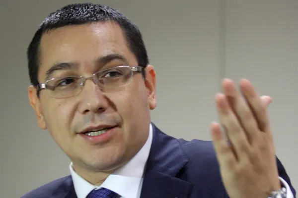 Victor Ponta anunţă că nu demisionează dacă PNL se retrage de la guvernare