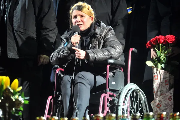 UCRAINA. Iulia Timoşenko vrea protestastari din Maidan în noul guvern de la Kiev