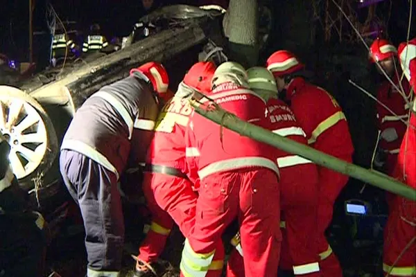 ACCIDENT GRAV pe DN1. O tânără a ajuns în comă la spital