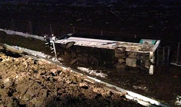 ACCIDENT GRAV cu un AUTOCAR ROMÂNESC ÎN UNGARIA: 22 DE RĂNIŢI