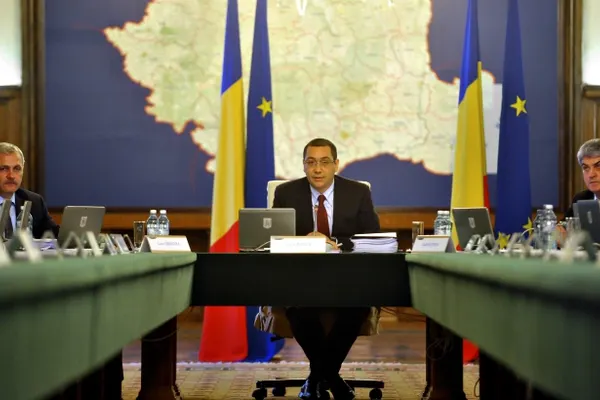 Guvernul anunţă că se reuneşte, miercuri, în şedinţă săptămânală, la ora obişnuită