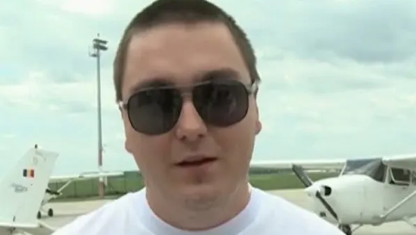 Copilotul Răzvan Petrescu, rănit în accidentul aviatic din Apuseni, rămâne internat o săptămână