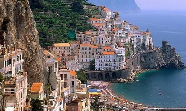 Un mare oraş din Italia este la un pas de faliment, cu datorii de 1 miliard de euro