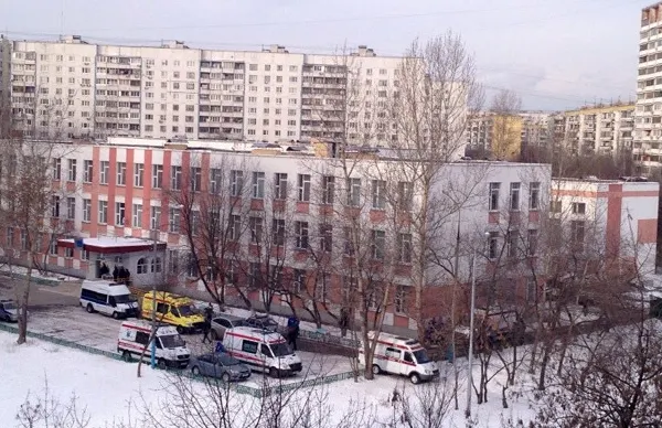 Luare de ostatici la o şcoală din Moscova. Doi oameni ucişi. UPDATE: Atacatorul, neutralizat