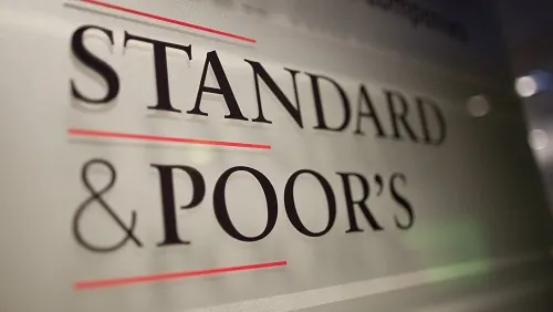 Standard & Poor's: Ucraina va intra probabil în încetare de plăţi