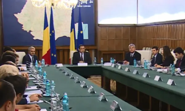 Guvernul adoptă actele privind preţul de referinţă la gaze şi energia regenerabilă subvenţionată