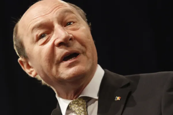Băsescu: Voi face tot ce ţine de mine pentru o instalare constituţională a Guvernului