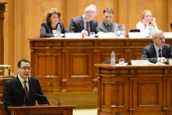 ​GUVERNUL PONTA 3. Victor Ponta şi-a asumat PROGRAMUL de GUVERNARE