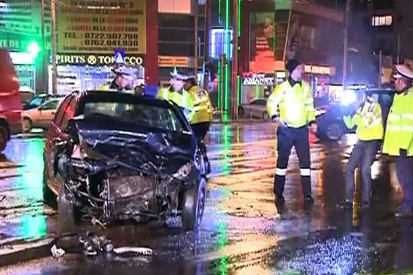 Accident teribil cu trei maşini în Bucureşti