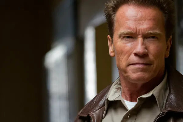 Actorul Arnold Schwarzenegger a fost arestat în Germania