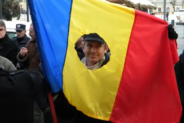 REVOLUŢIONARII, PROTEST în faţa GUVERNULUI. Sunt aşteptate 2000 de persoane- ce pretenţii au