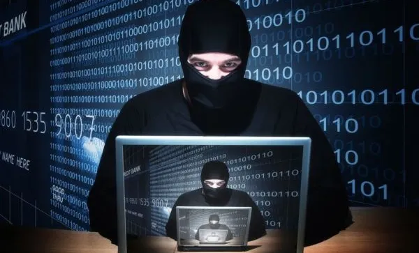 Rusia: Puternic atac cibernetic asupra site-ului Kremlinului
