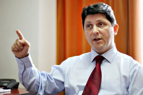 Corlăţean, despre UDMR: Nu e corect a ni se cere să derogăm de la poziţia constantă a statulului