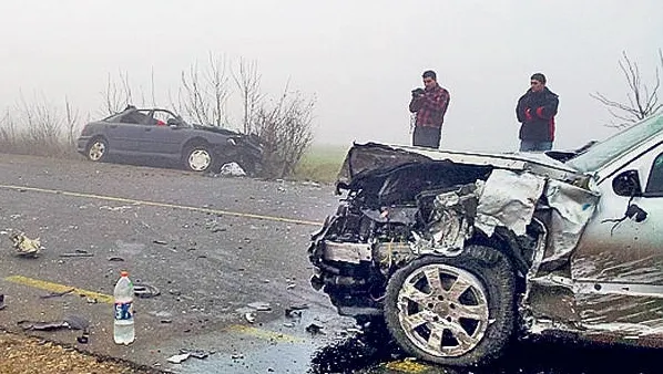 PRIMAR MORT într-un teribil accident rutier