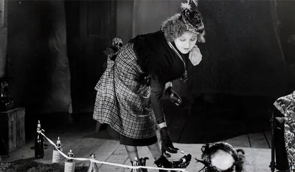 CAPODOPERĂ a filmului mut, din 1923, descoperită accidental în Olanda.Pelicula, considerată PIERDUTĂ