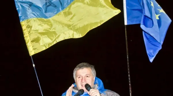 Ucraina lansează o operațiune militară împotriva militanților proruși
