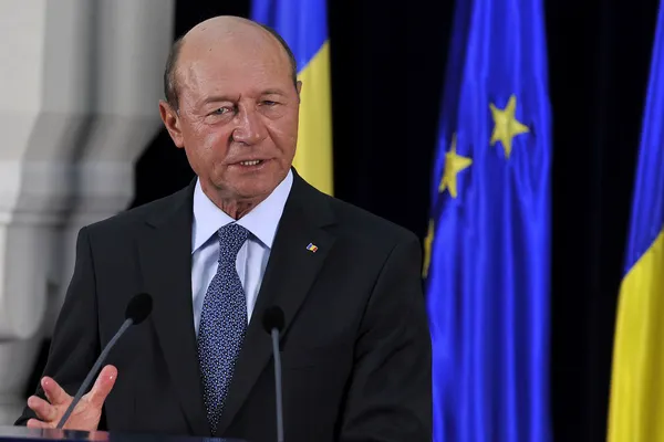 Băsescu: Justiţia nu e curată sută la sută, cum ar trebui.Magistraţii au pensii de 9 - 16 mii de lei