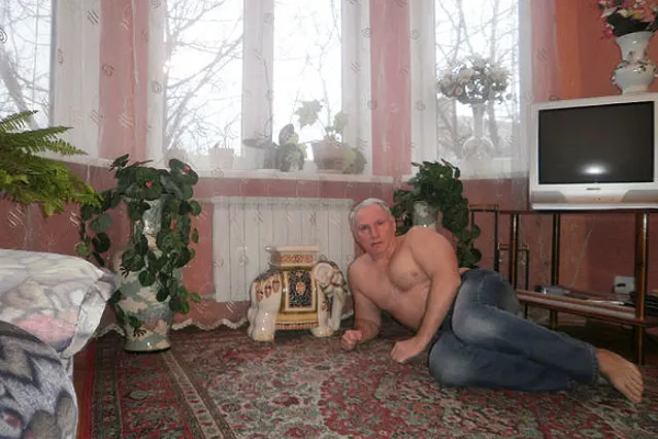 GALERIA ORORILOR. De ce iubesc covoarele cocalarii din Rusia? Râzi cu lacrimi!