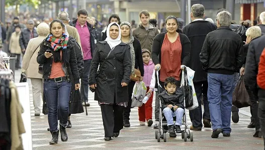 Imigranţii din UE care nu găsesc de lucru în Germania 6 luni ar putea fi EXPULZAŢI