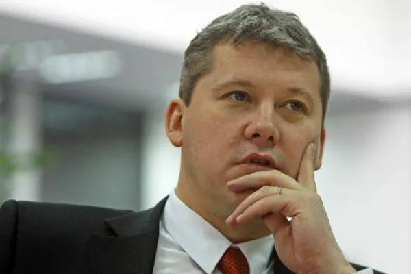 Predoiu: Ponta e mut ca o lebădă pe subiectul Ucraina, să nu se comporte ca un pudel al lui Putin