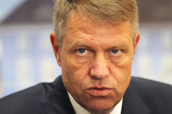 Prima reacţie a lui Klaus Iohannis după retragerea lui Crin Antonescu