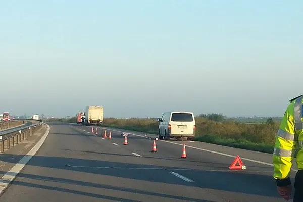 ACCIDENT MORTAL pe autostrada Bucureşti-Piteşti. Bărbat SPULBERAT în timp ce schimba o roată