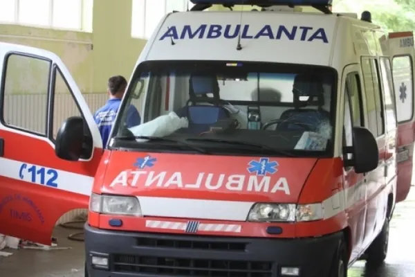 ACCIDENT RUTIER în faţa ŞCOLII: un copil de 9 ani a murit, fratele şi tatăl său, răniţi