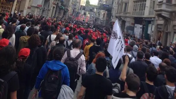 282 de oameni, morţi în accidentul minier din Turcia. Premierul Erdogan, atacat de mulţimea furioasă