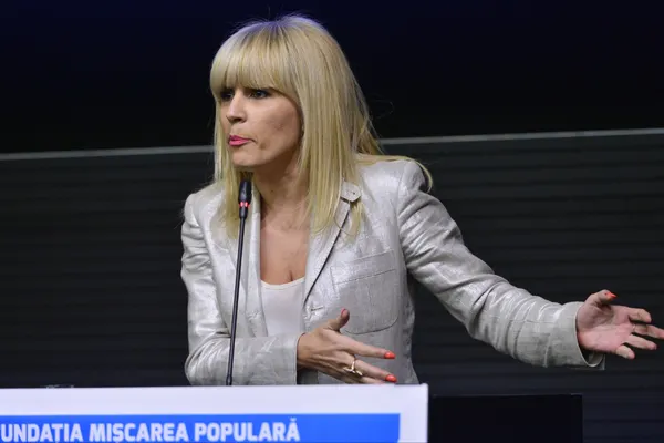 Elena Udrea: Victor Ponta creează numai scandaluri mediatice în această campanie