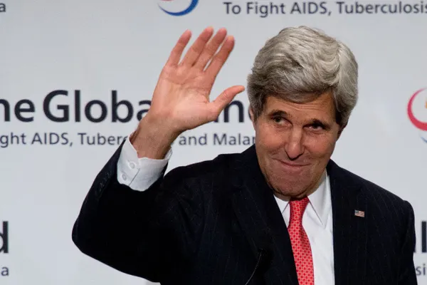 John Kerry a refuzat să vorbească la telefon cu Serghei Lavrov despre situaţia din Ucraina