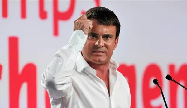 GUVERNUL de la PARIS şi-a dat DEMISIA. Motivele deciziei