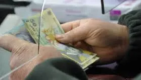 Românii din Canada care primesc pensii din ţara noastră vor fi scutiţi de impozit