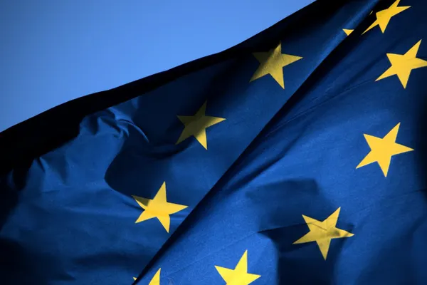 UE nu recunoaşte "referendumurile" din Ucraina