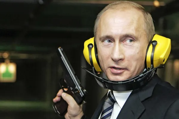 VLADIMIR PUTIN devine tot mai popular în Rusia, pe fondul crizei din Ucraina