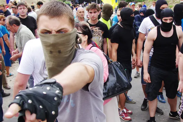 TENSIUNI UCRAINA. Separatiştii cer ajutor de la Putin: Într-o lună, vom fi SCĂLDAŢI ÎN SÂNGE!