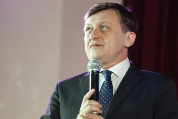 Crin Antonescu aruncă bomba: Băsescu a câștigat alegerile datorită lui Maior și Coldea. Cum îi caracterizează pe Victor Ponta și Nicușor Dan