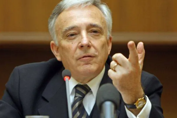 MUGUR ISĂRESCU RĂMÂNE LA BNR: A fost avizat pentru al cincilea mandat de guvernator
