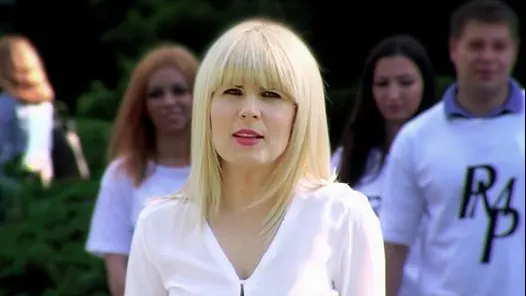 Elena Udrea, baie de mulțime la Muntele Găina