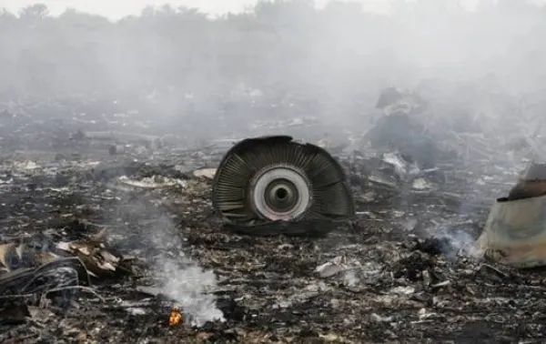 Ruşii din Moscova îşi cer scuze pentru doborârea avionului MH17