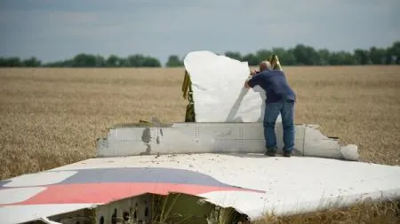 AVION DOBORÂT UCRAINA. O primă victimă identificată în Olanda